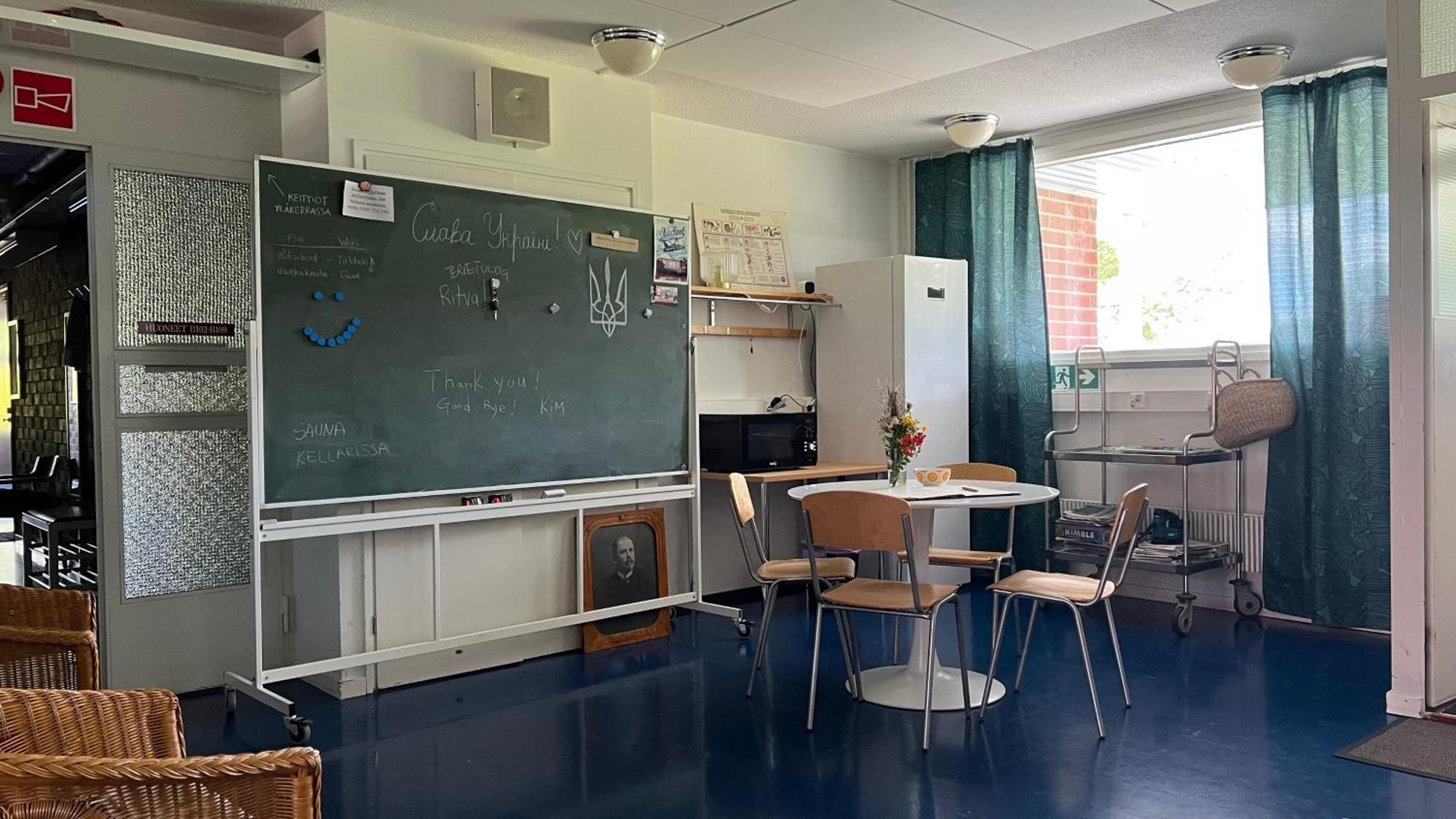 Vanha Koulu Suolahti Exterior foto